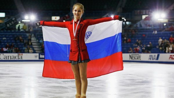 15-летняя Юлия Липницкая стала лучшей в короткой программе