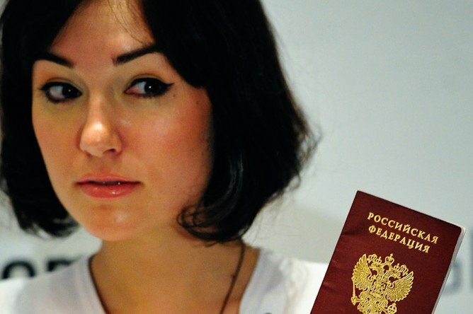 Любителей порно сайтов будут просить показать паспорт