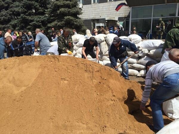На Украине взбунтовался еще один город. В Константиновке захвачено управление МВД, Горсовет и Прокуратура