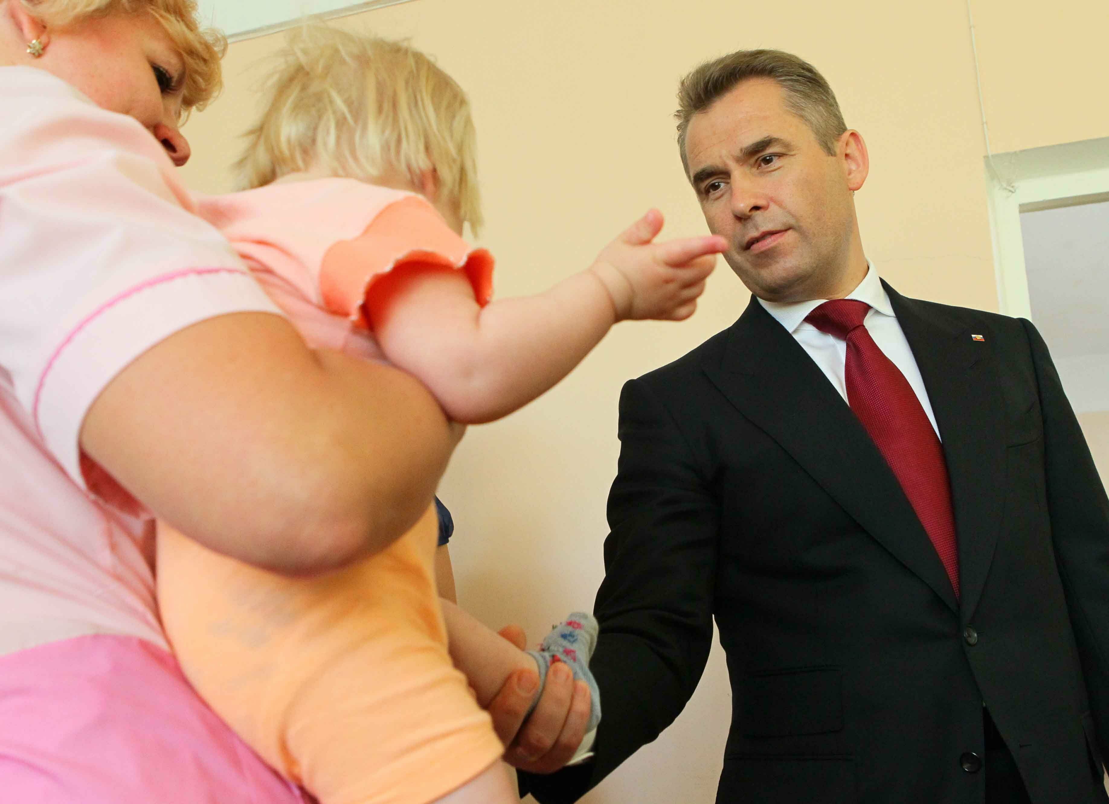 Павел Астахов спас девочку